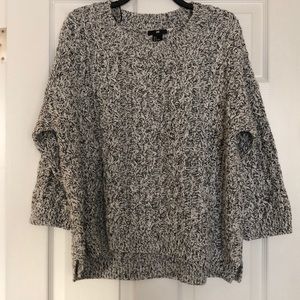 Black and White H&M sweater